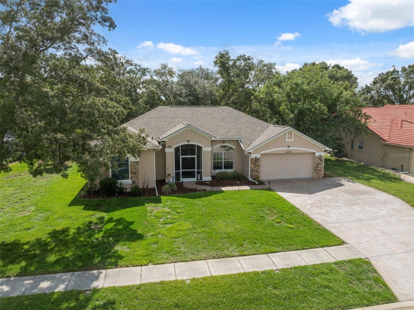 Listing photo id 49 for 10296 Palmgren
