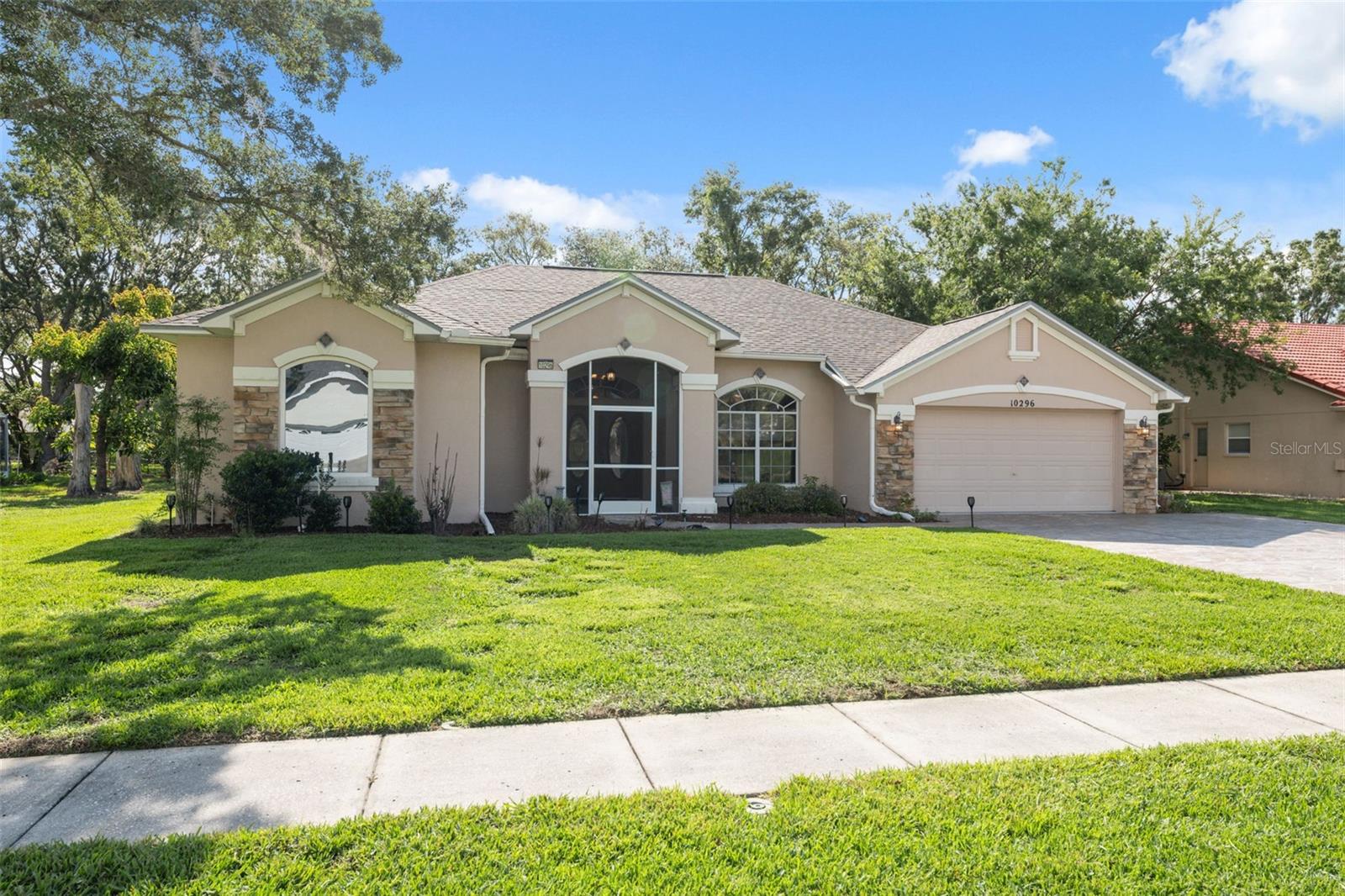 Listing photo id 62 for 10296 Palmgren