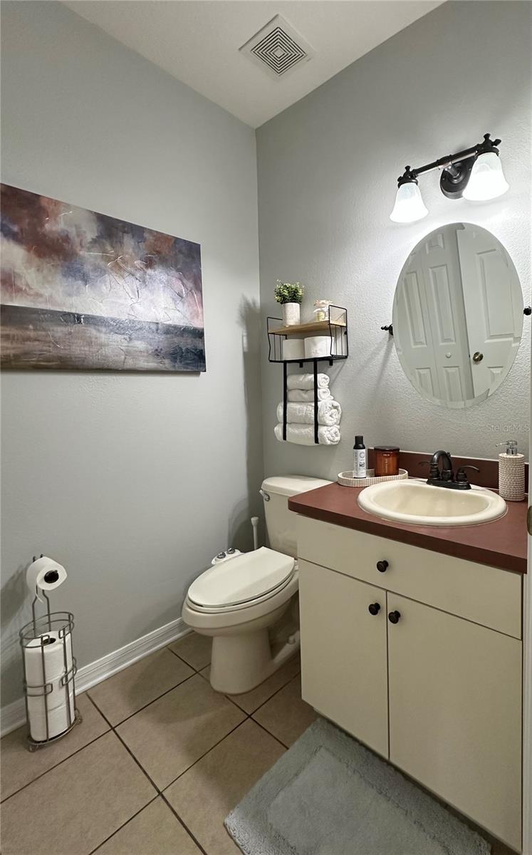 Image 19 of 39 For 9808 Riverchase Drive
