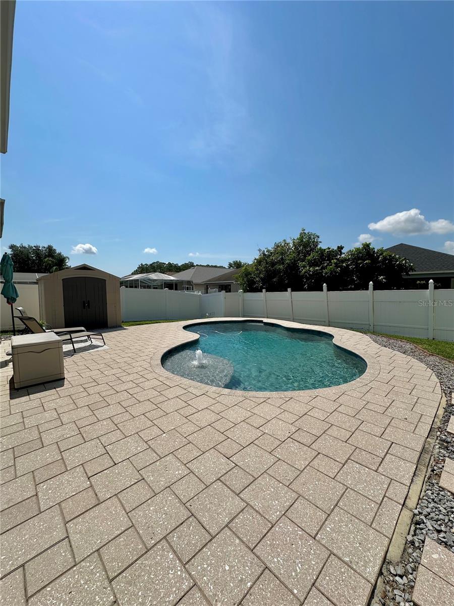 Image 34 of 39 For 9808 Riverchase Drive