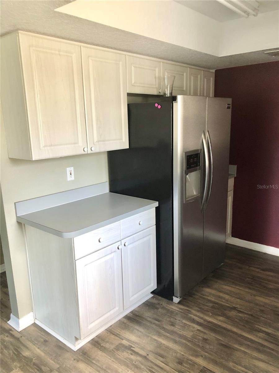 Listing photo id 10 for 11160 Leland Street