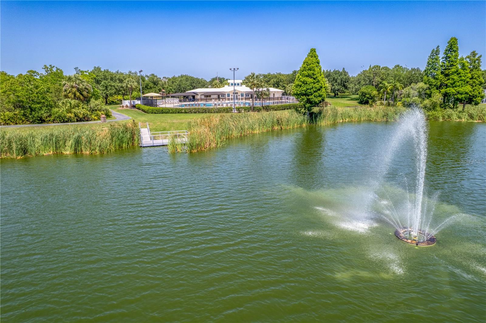 Image 42 of 49 For 9729 Bay Colony Drive