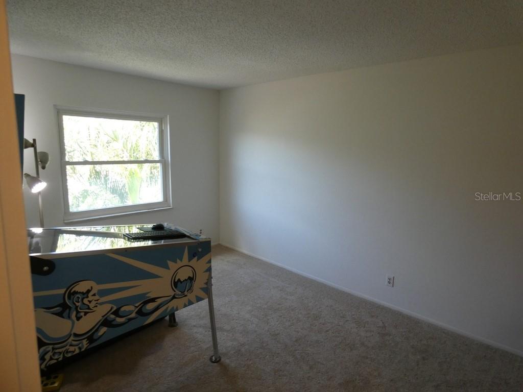 Image 12 of 30 For 441 75th Avenue N 441