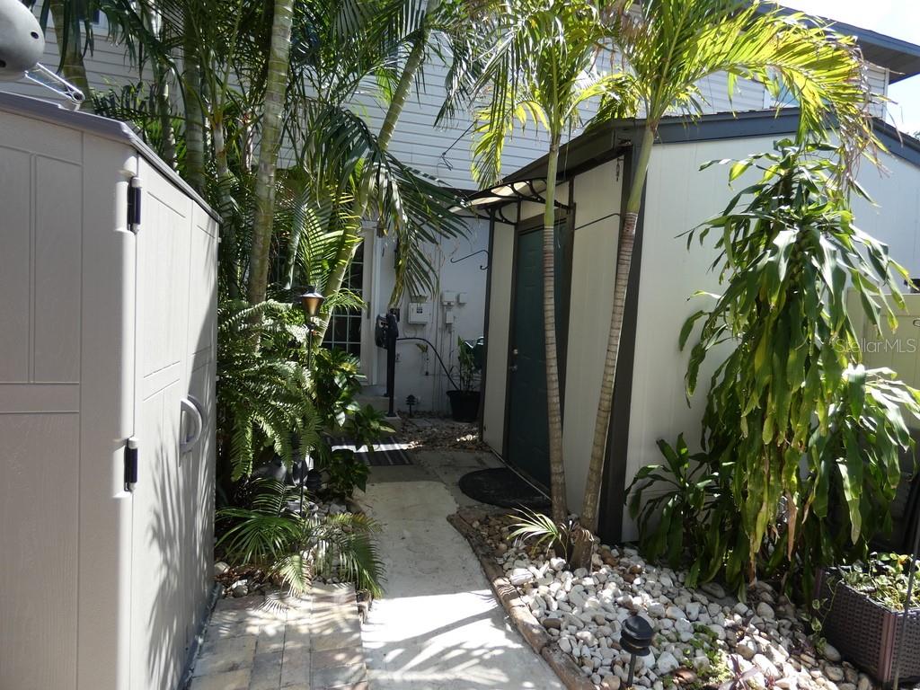 Image 20 of 30 For 441 75th Avenue N 441