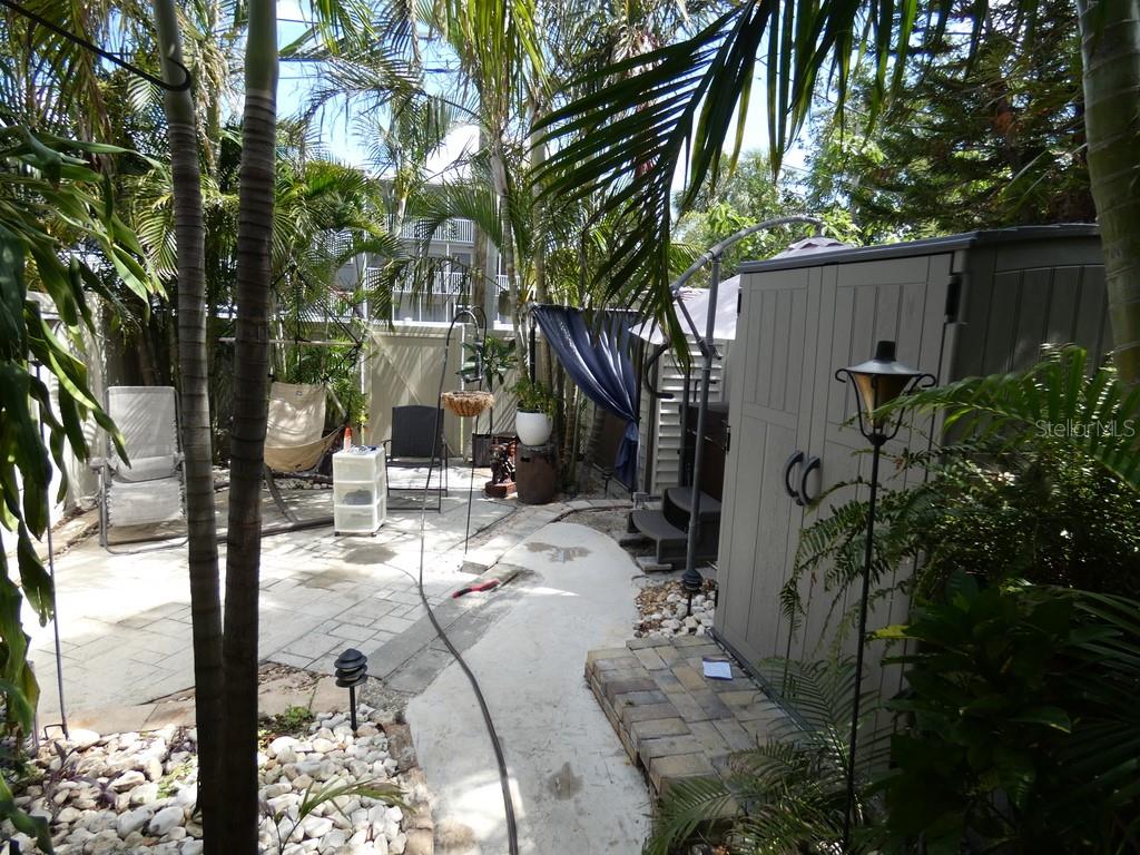 Image 24 of 30 For 441 75th Avenue N 441