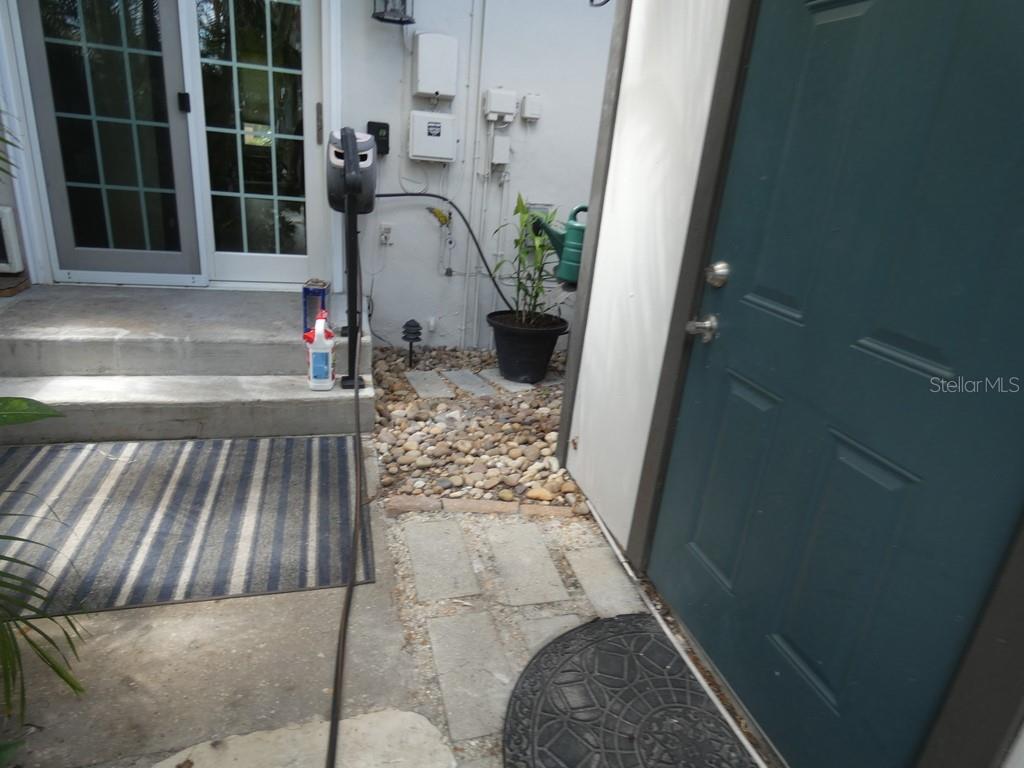 Image 28 of 30 For 441 75th Avenue N 441