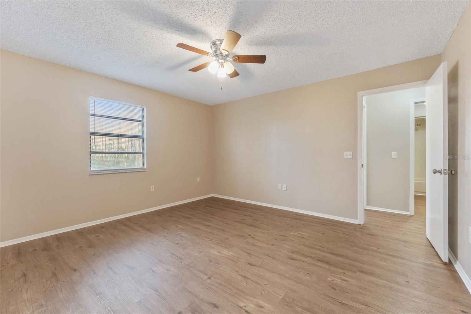Image 12 of 43 For 12155 Environmental Drive 8