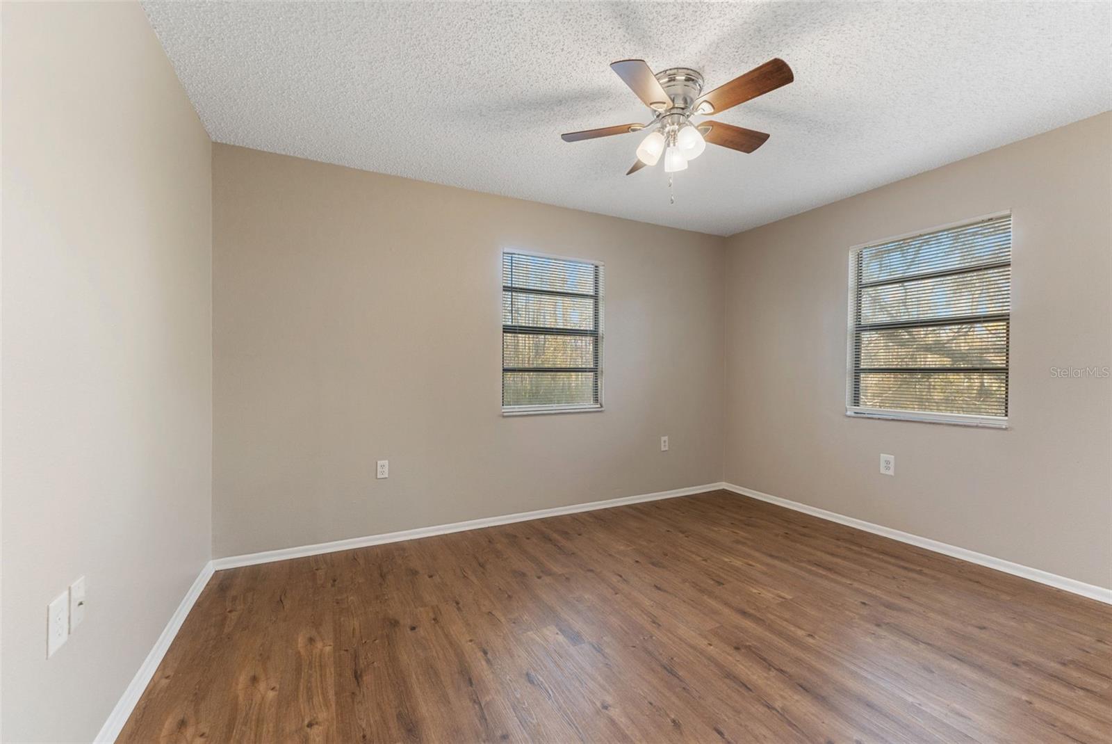 Image 14 of 43 For 12155 Environmental Drive 8