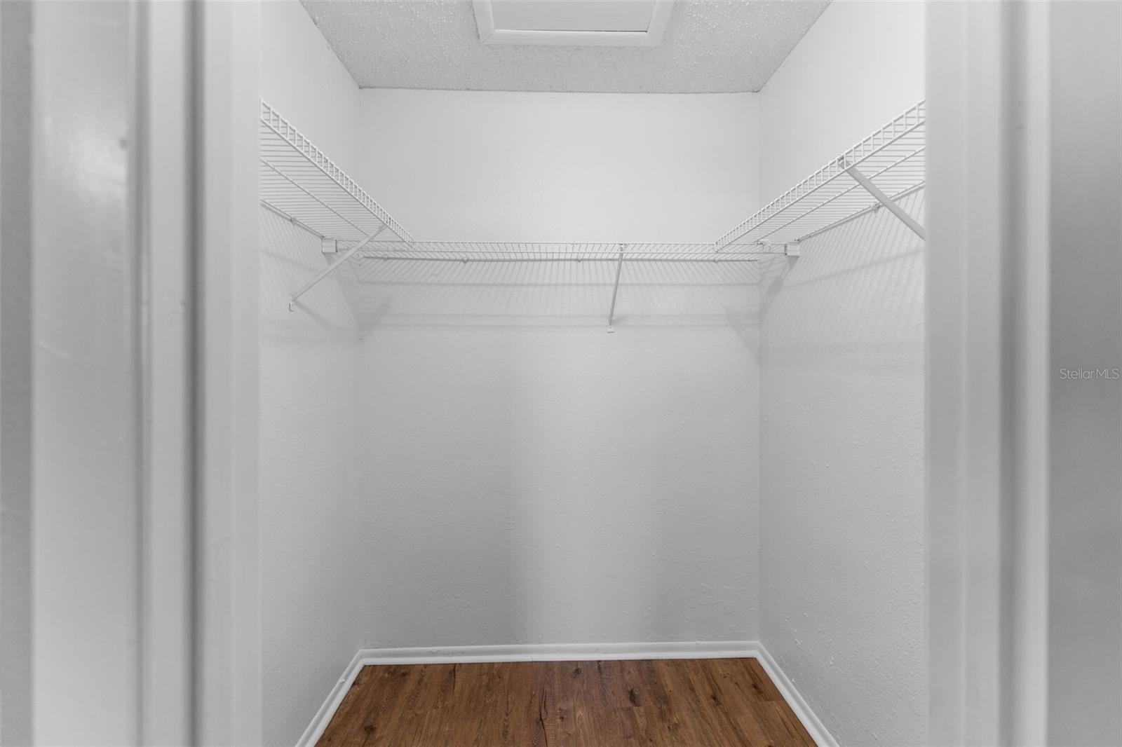 Image 19 of 43 For 12155 Environmental Drive 8