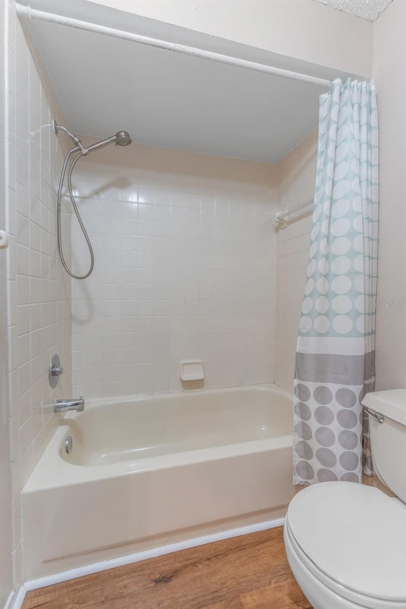 Image 21 of 43 For 12155 Environmental Drive 8