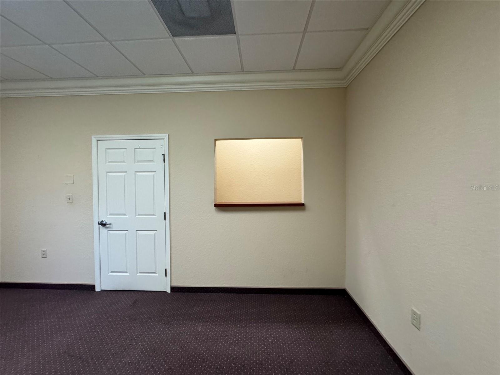 Listing photo id 8 for 9400 River Crossing Boulevard 102