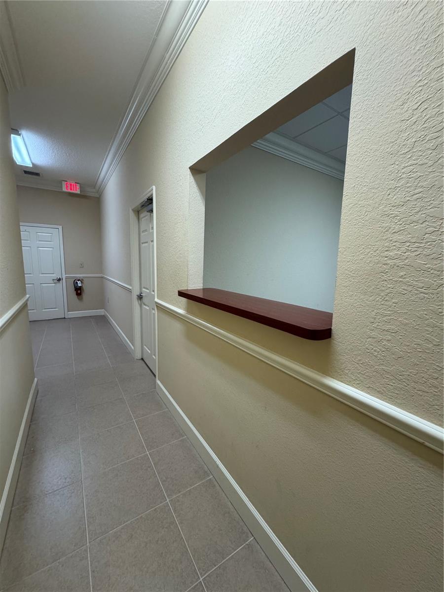 Listing photo id 9 for 9400 River Crossing Boulevard 102