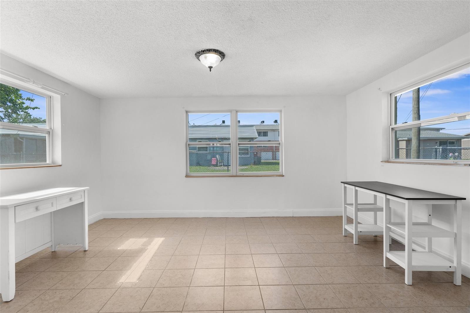 Image 24 of 28 For 5330 Poinsettia Drive