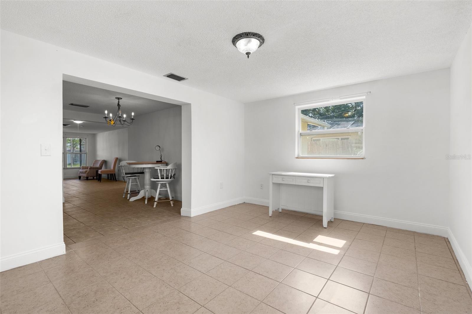 Image 26 of 28 For 5330 Poinsettia Drive