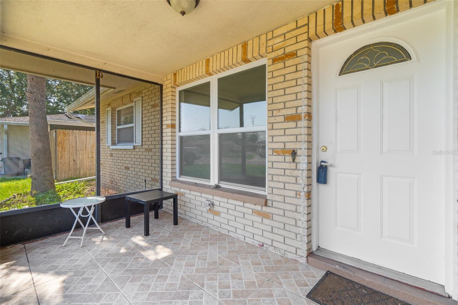 Image 5 of 28 For 5330 Poinsettia Drive
