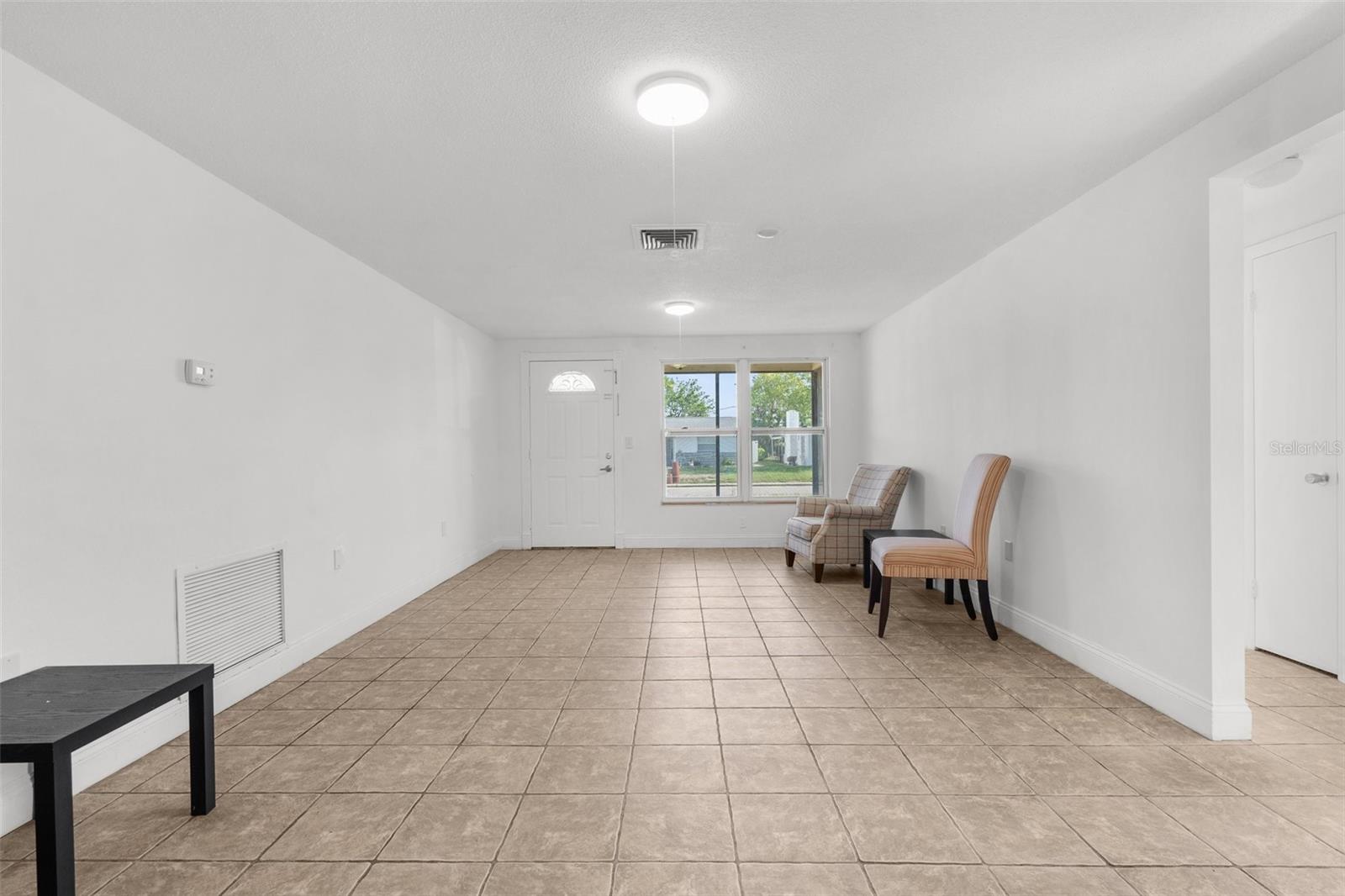 Image 8 of 28 For 5330 Poinsettia Drive