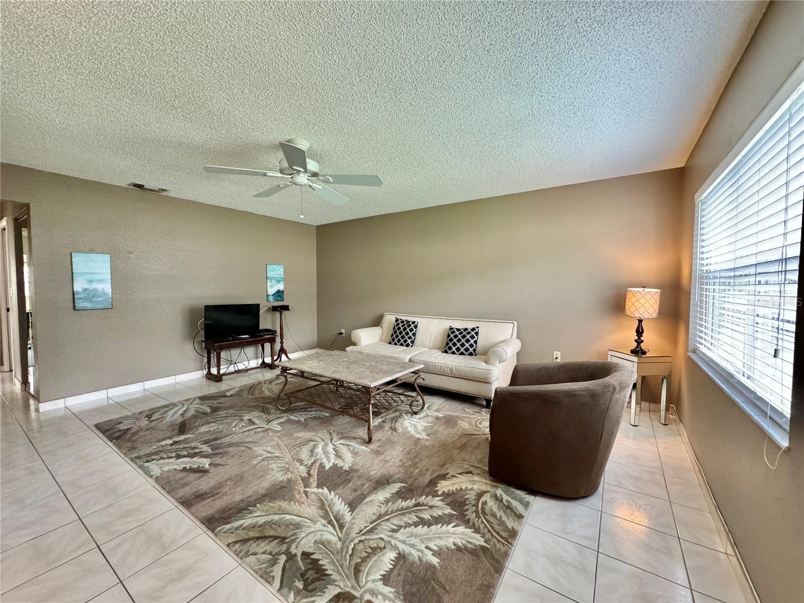 Listing photo id 25 for 11619 Boynton Lane