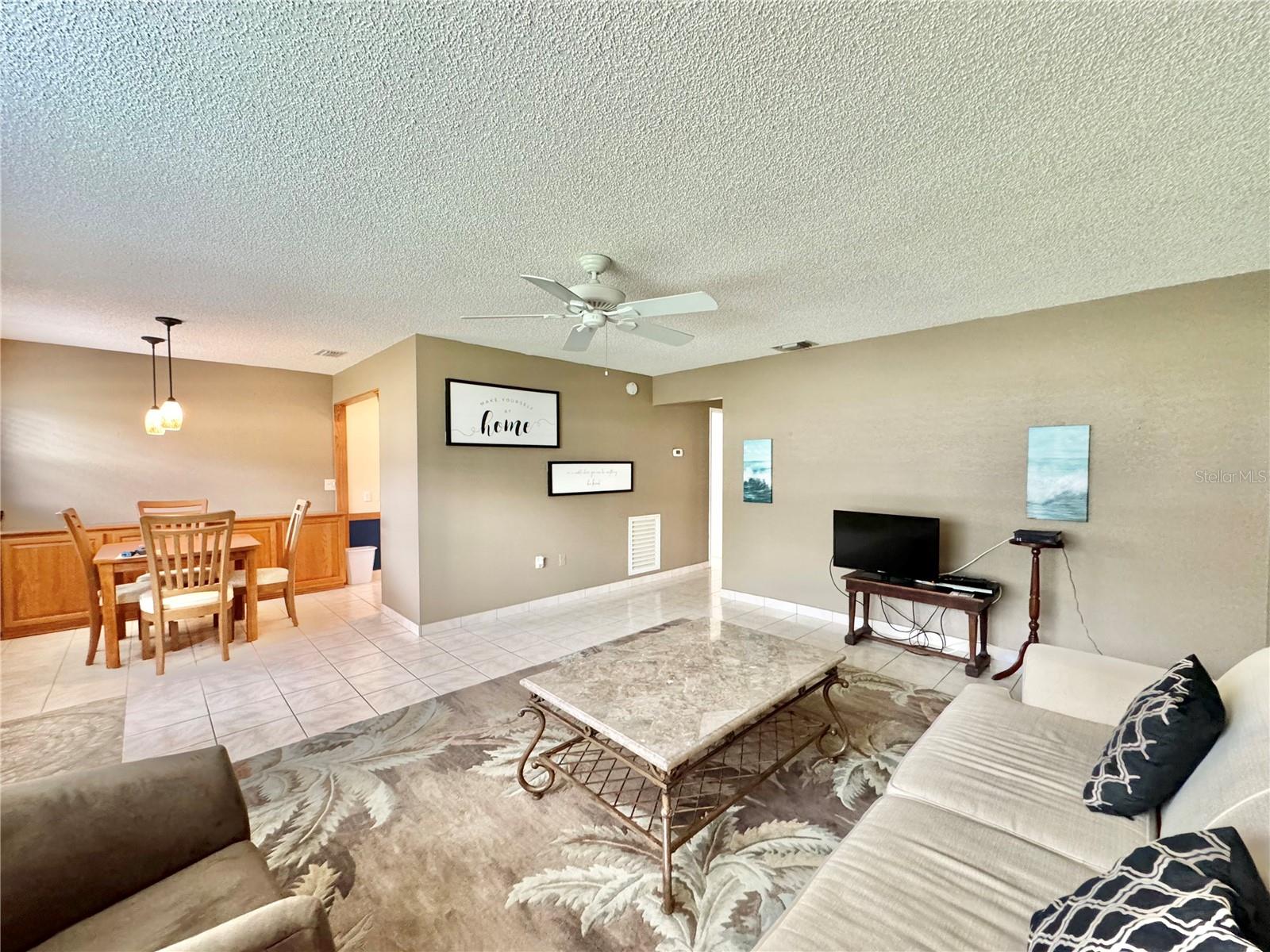 Listing photo id 27 for 11619 Boynton Lane