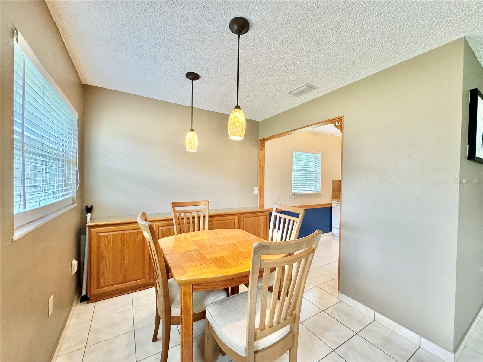 Listing photo id 30 for 11619 Boynton Lane
