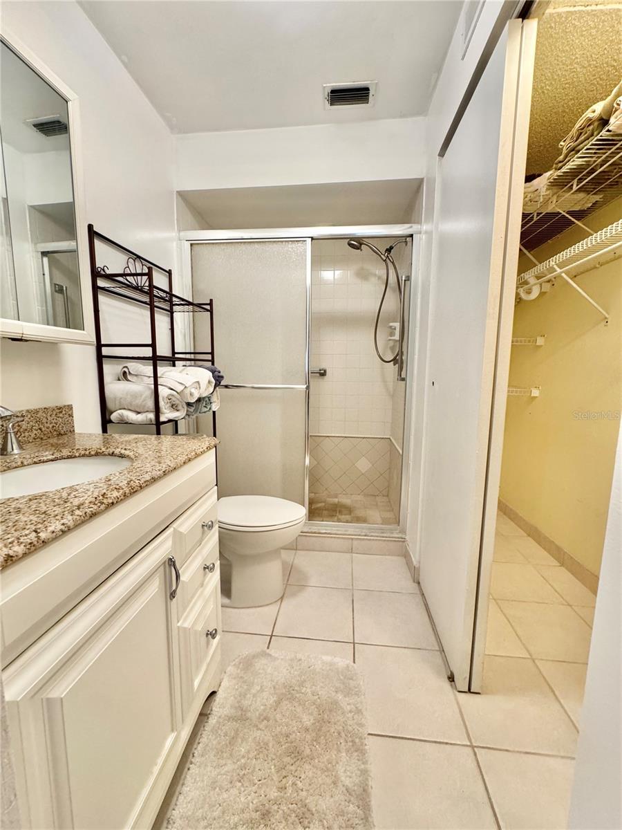Listing photo id 37 for 11619 Boynton Lane