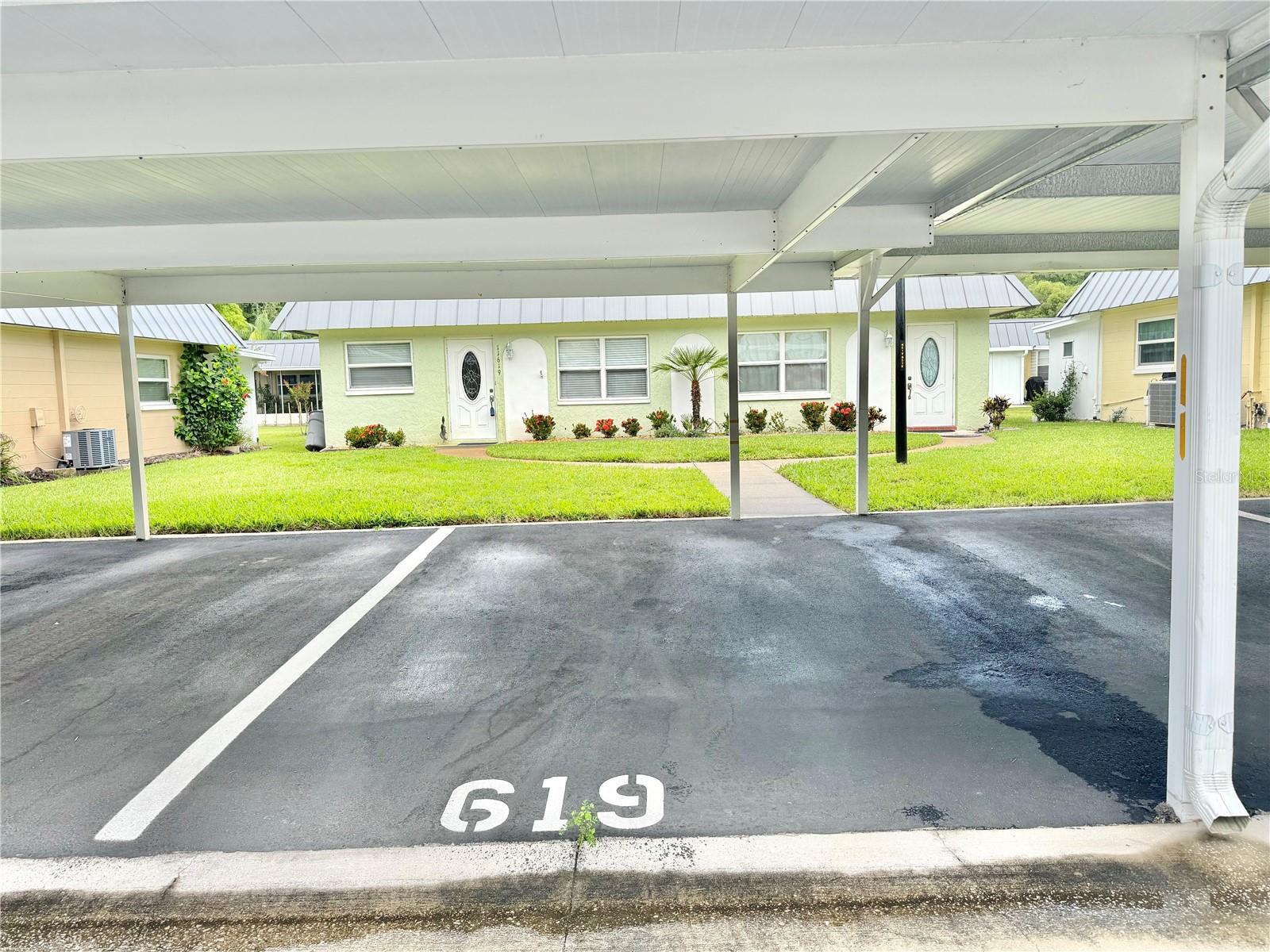 Listing photo id 41 for 11619 Boynton Lane