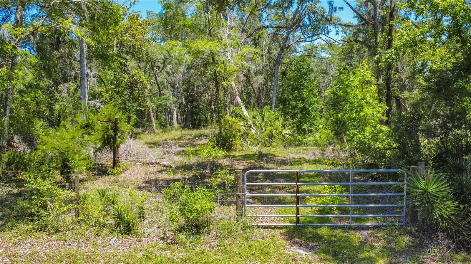Image 7 of 24 For 105 239th Avenue