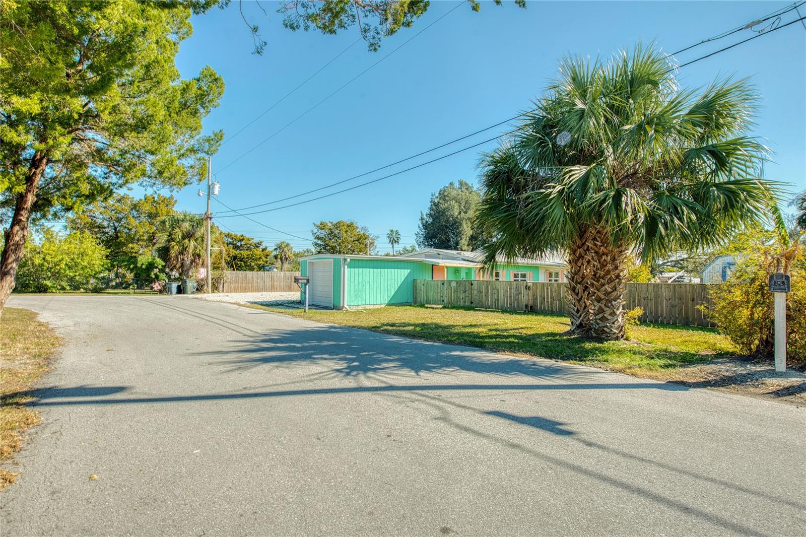 Image 9 of 13 For 0 Capri Lane
