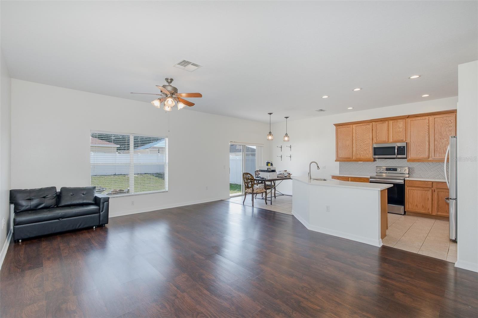 Image 18 of 34 For 15159 Durango Circle
