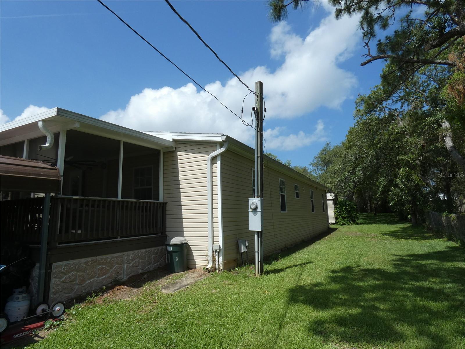 Image 4 of 25 For 7245 Sealawn Drive