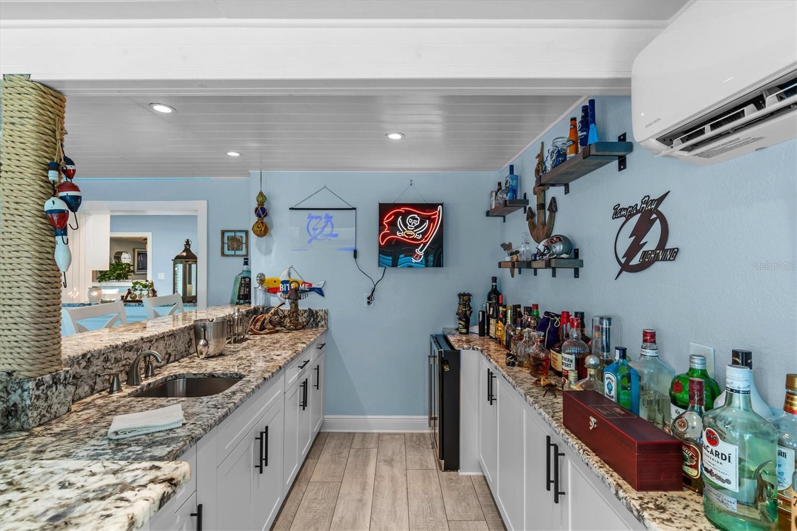 Image 33 of 100 For 4387 6th Isle Drive