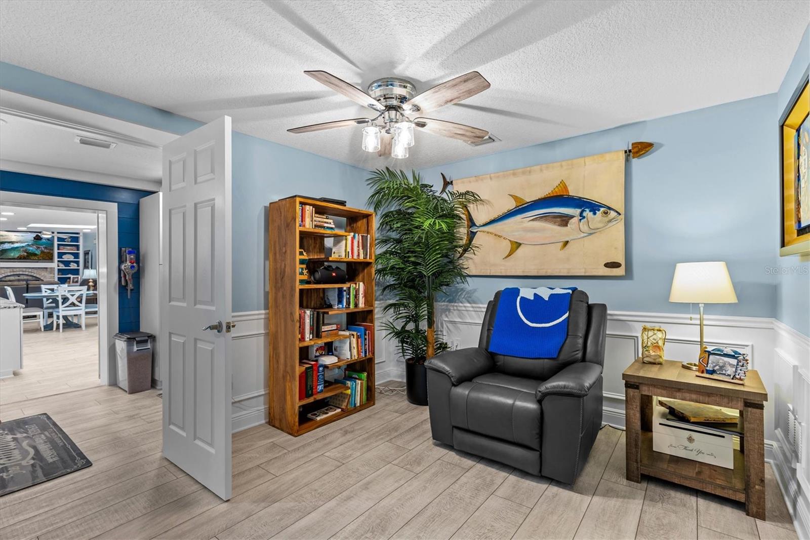 Image 36 of 100 For 4387 6th Isle Drive