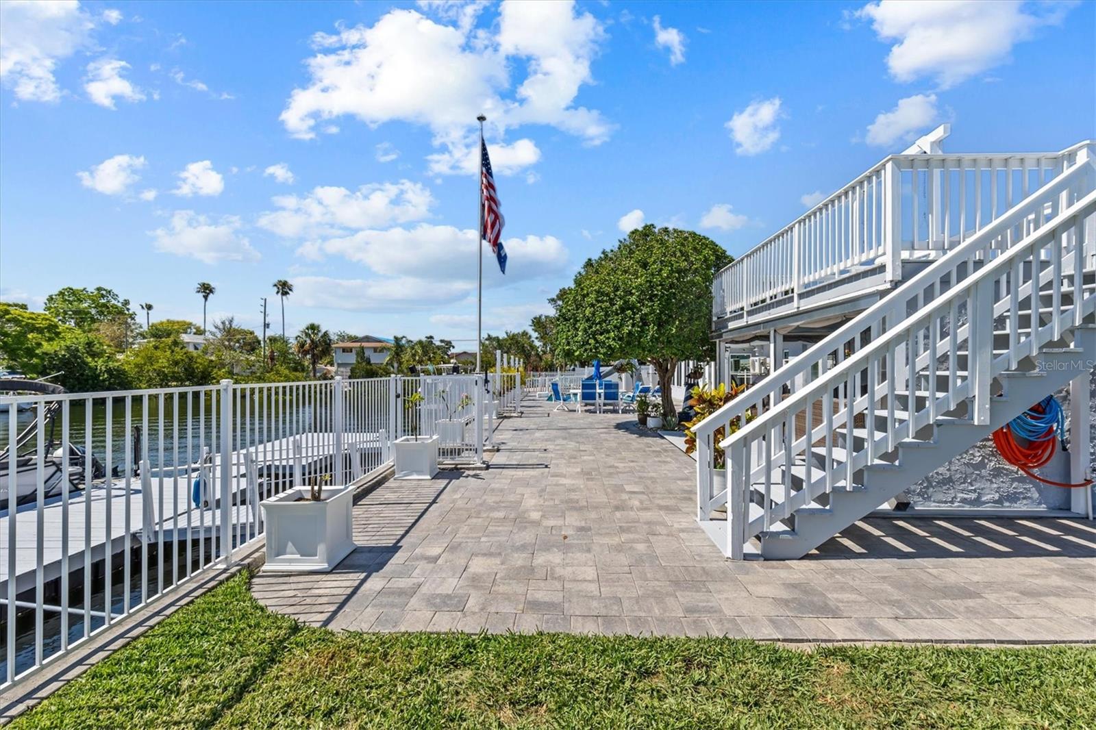 Image 71 of 100 For 4387 6th Isle Drive