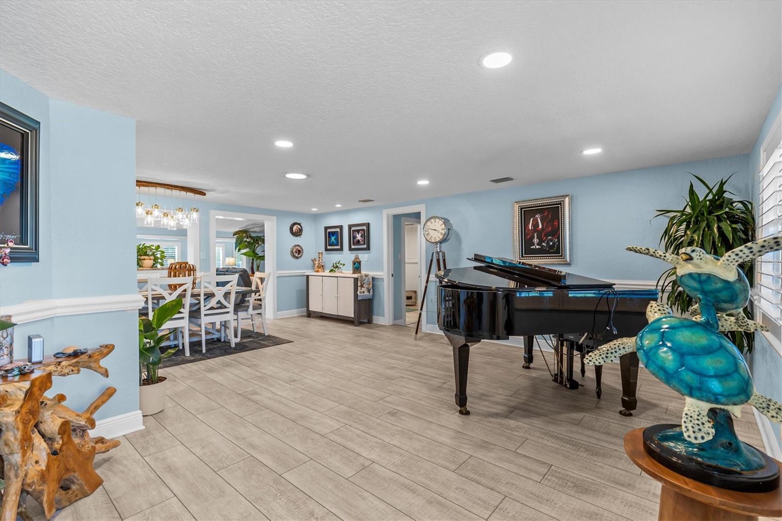 Image 9 of 100 For 4387 6th Isle Drive