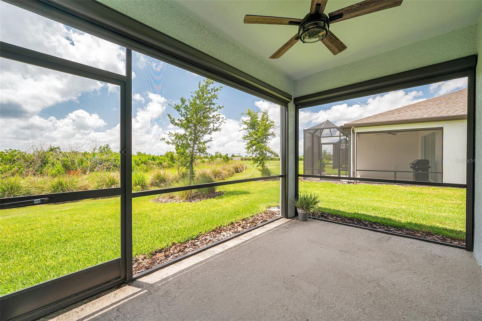 Image 12 of 66 For 8431 Ocean Tides Cove