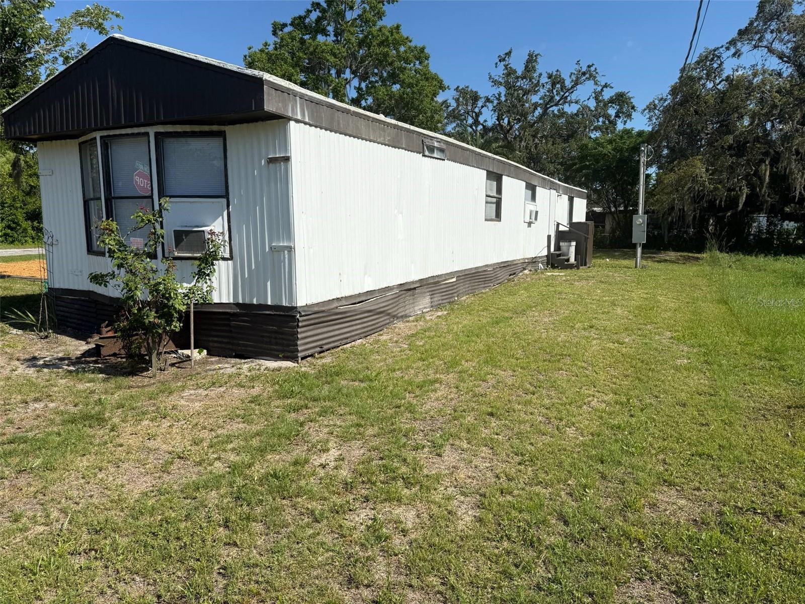 Image 19 of 19 For 9444 Loras Street