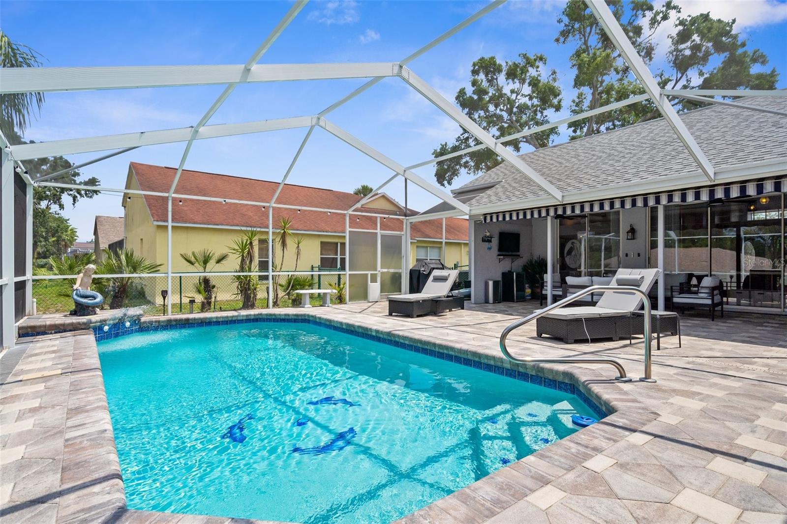 Image 41 of 56 For 1245 Overland Drive