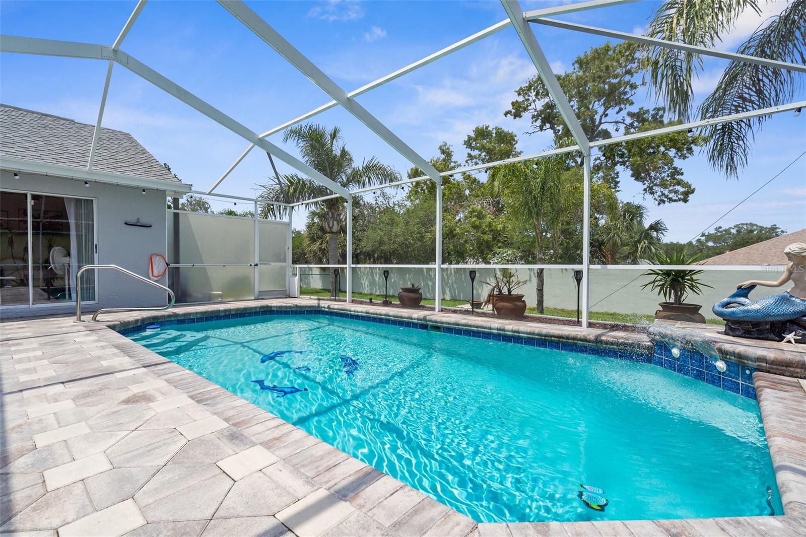 Image 43 of 56 For 1245 Overland Drive