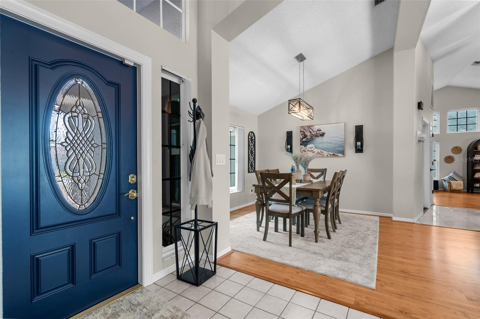 Image 7 of 56 For 1245 Overland Drive