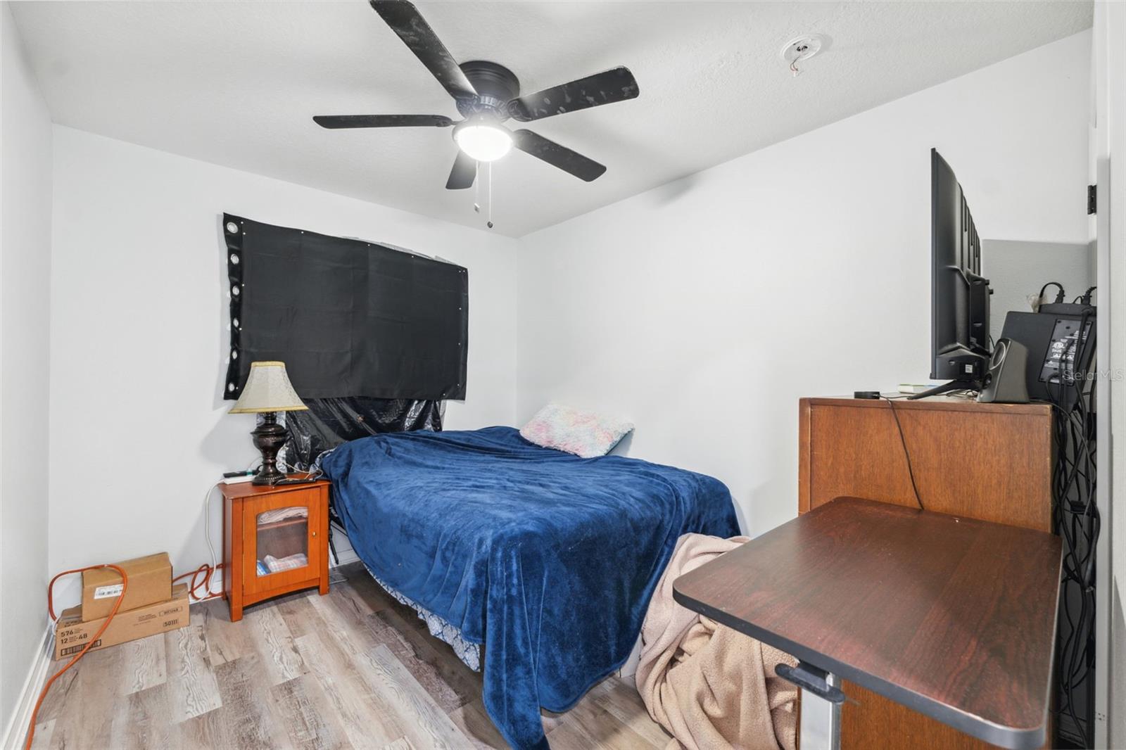 Image 12 of 35 For 4737 6th Street