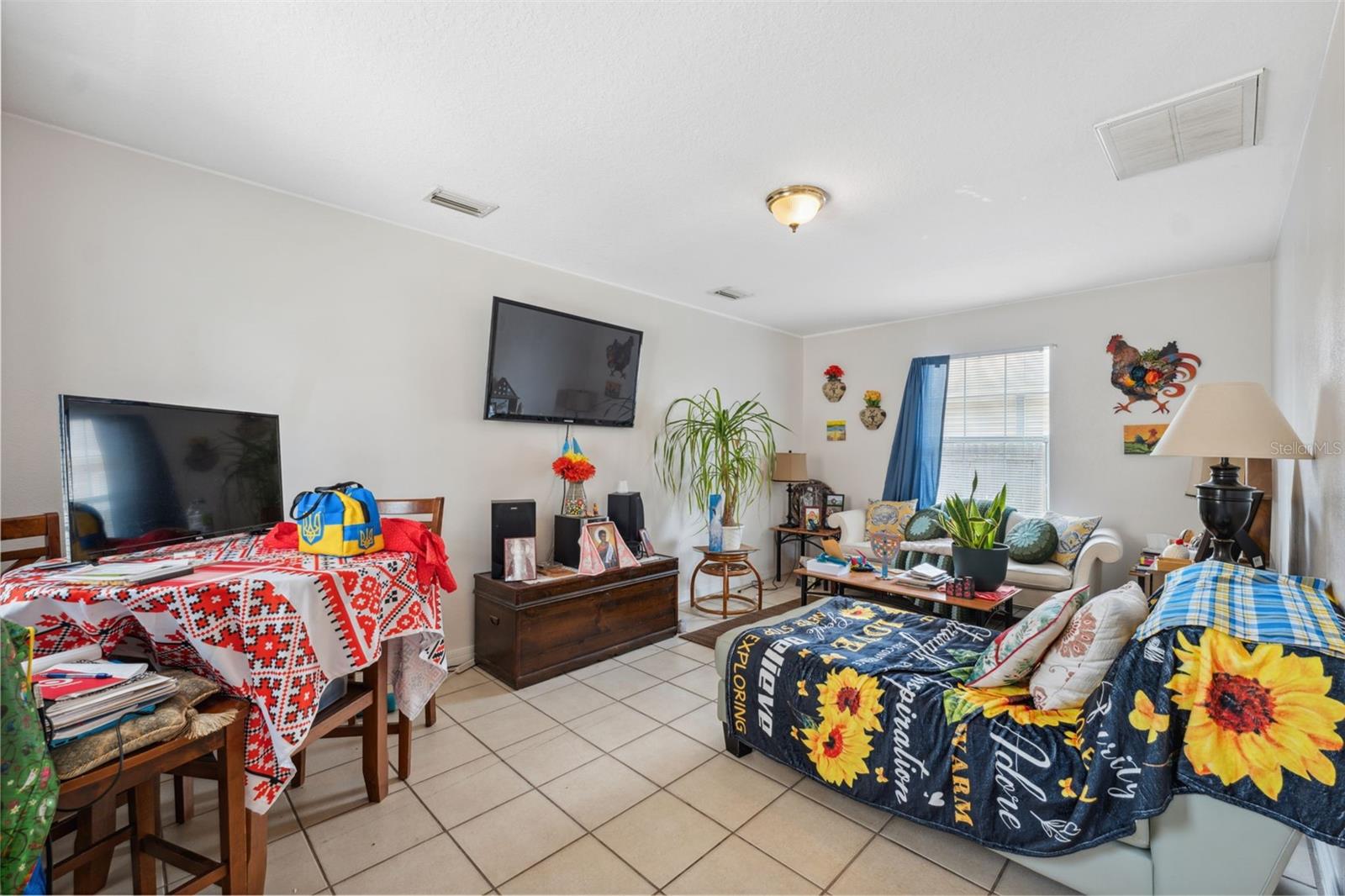 Image 17 of 35 For 4737 6th Street
