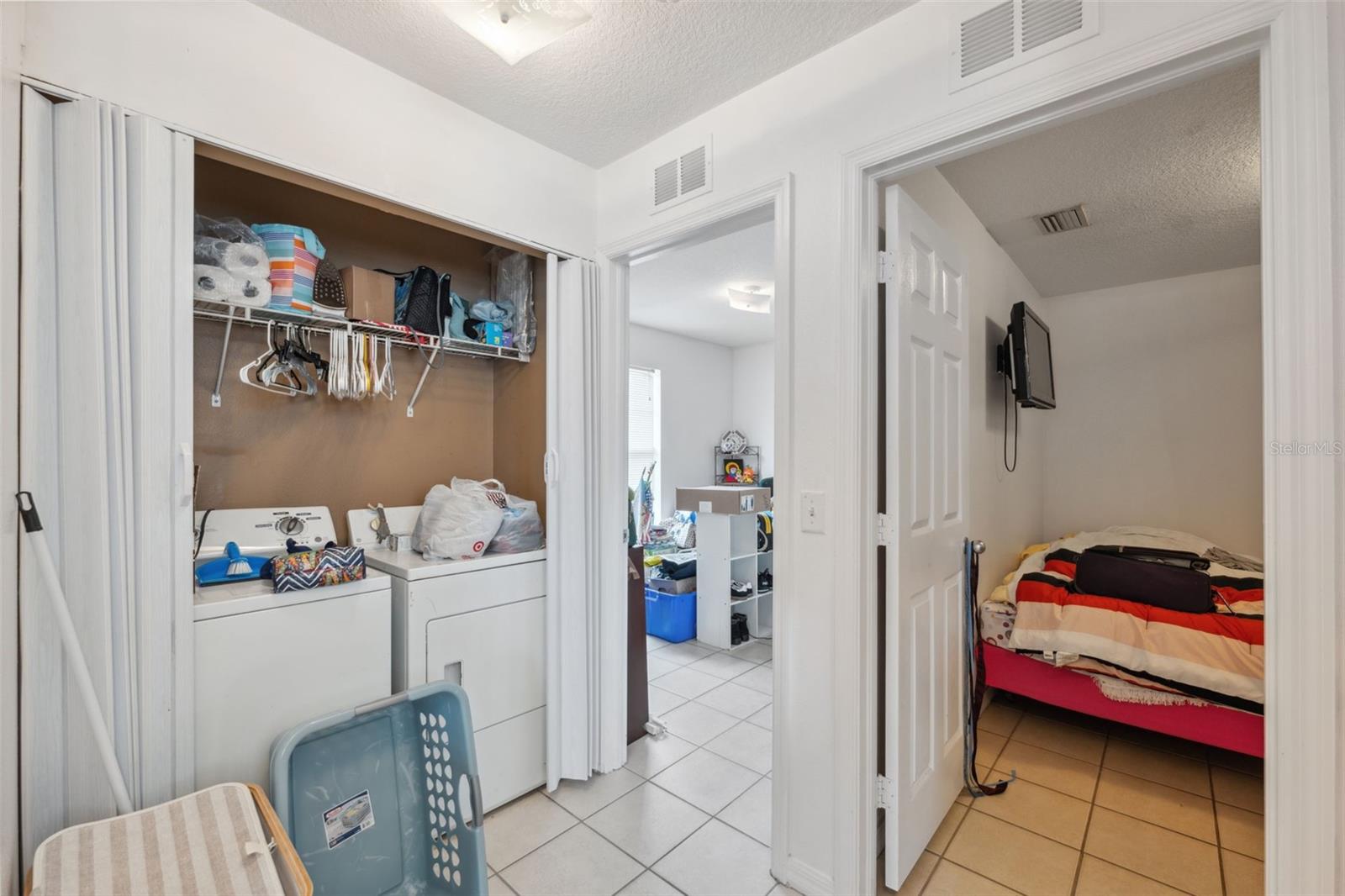 Image 23 of 35 For 4737 6th Street