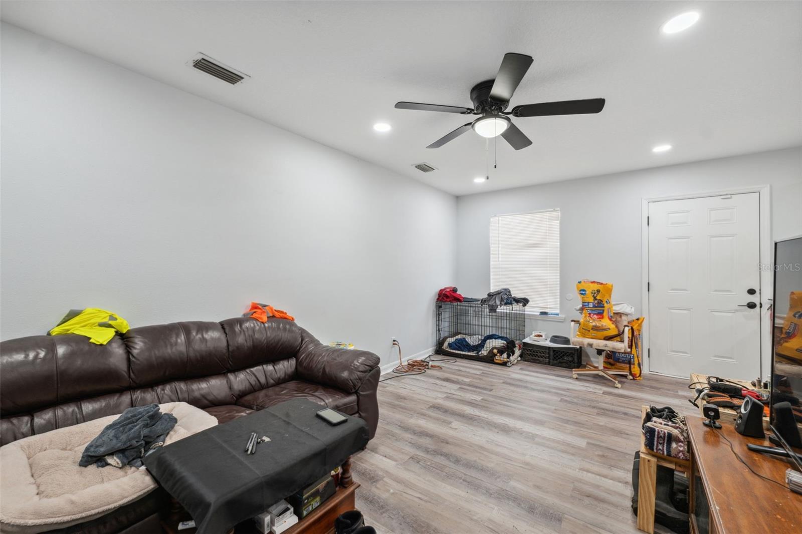 Image 6 of 35 For 4737 6th Street