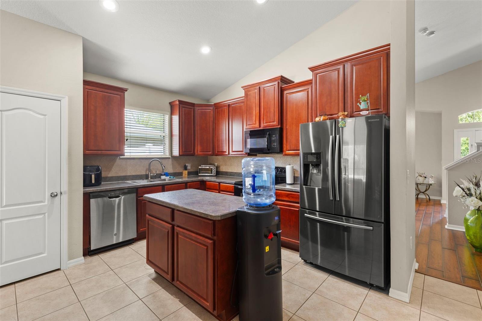 Image 32 of 59 For 12055 Colony Lakes Boulevard
