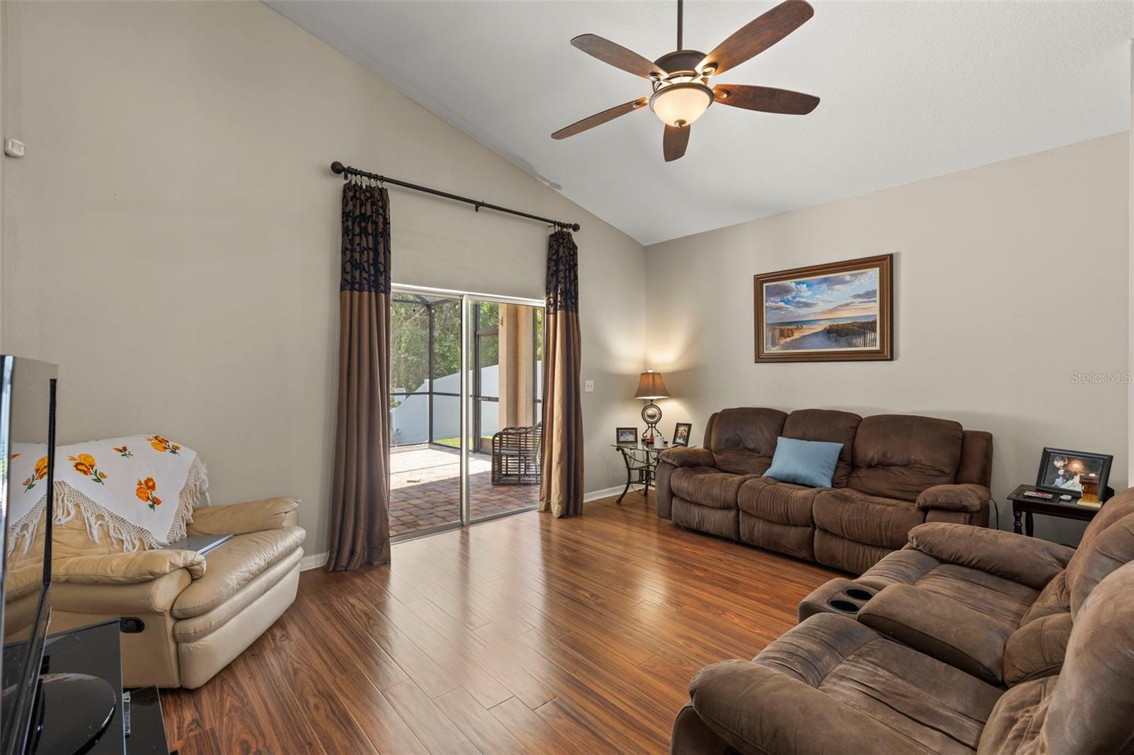 Image 39 of 59 For 12055 Colony Lakes Boulevard
