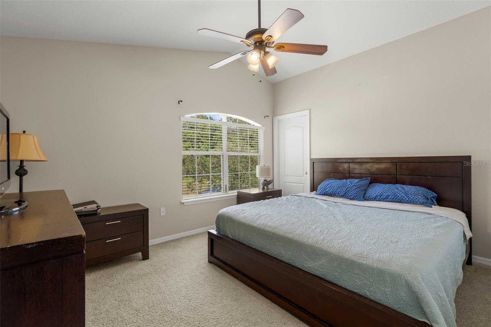 Image 45 of 59 For 12055 Colony Lakes Boulevard