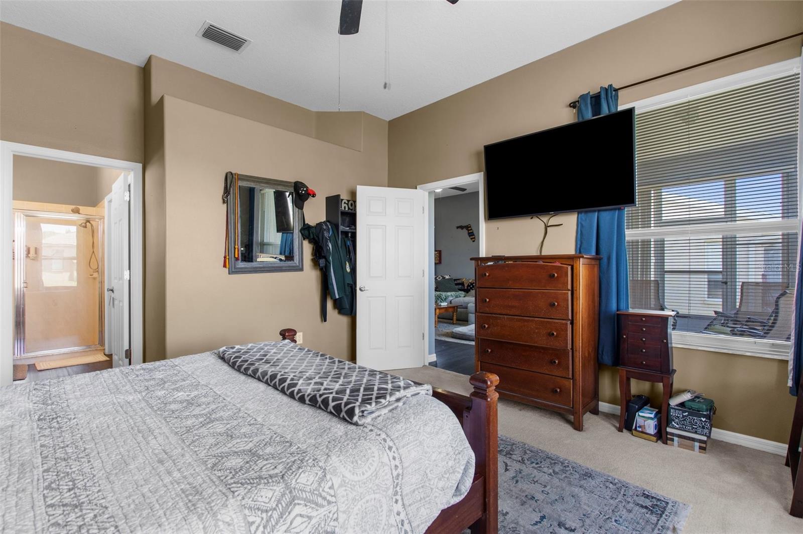 Image 13 of 37 For 9407 Burnam Drive