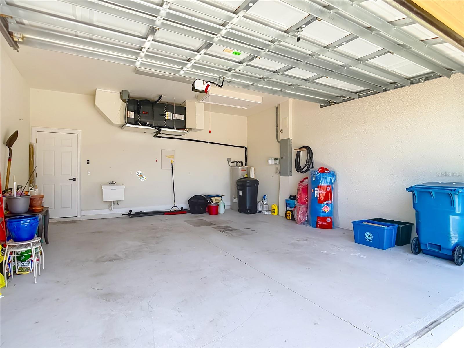 Image 46 of 99 For 10181 Holly Berry Drive