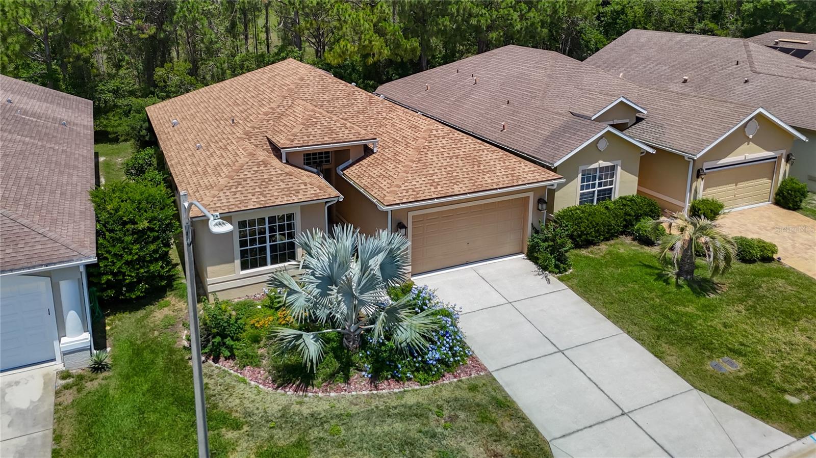 Image 6 of 99 For 10181 Holly Berry Drive