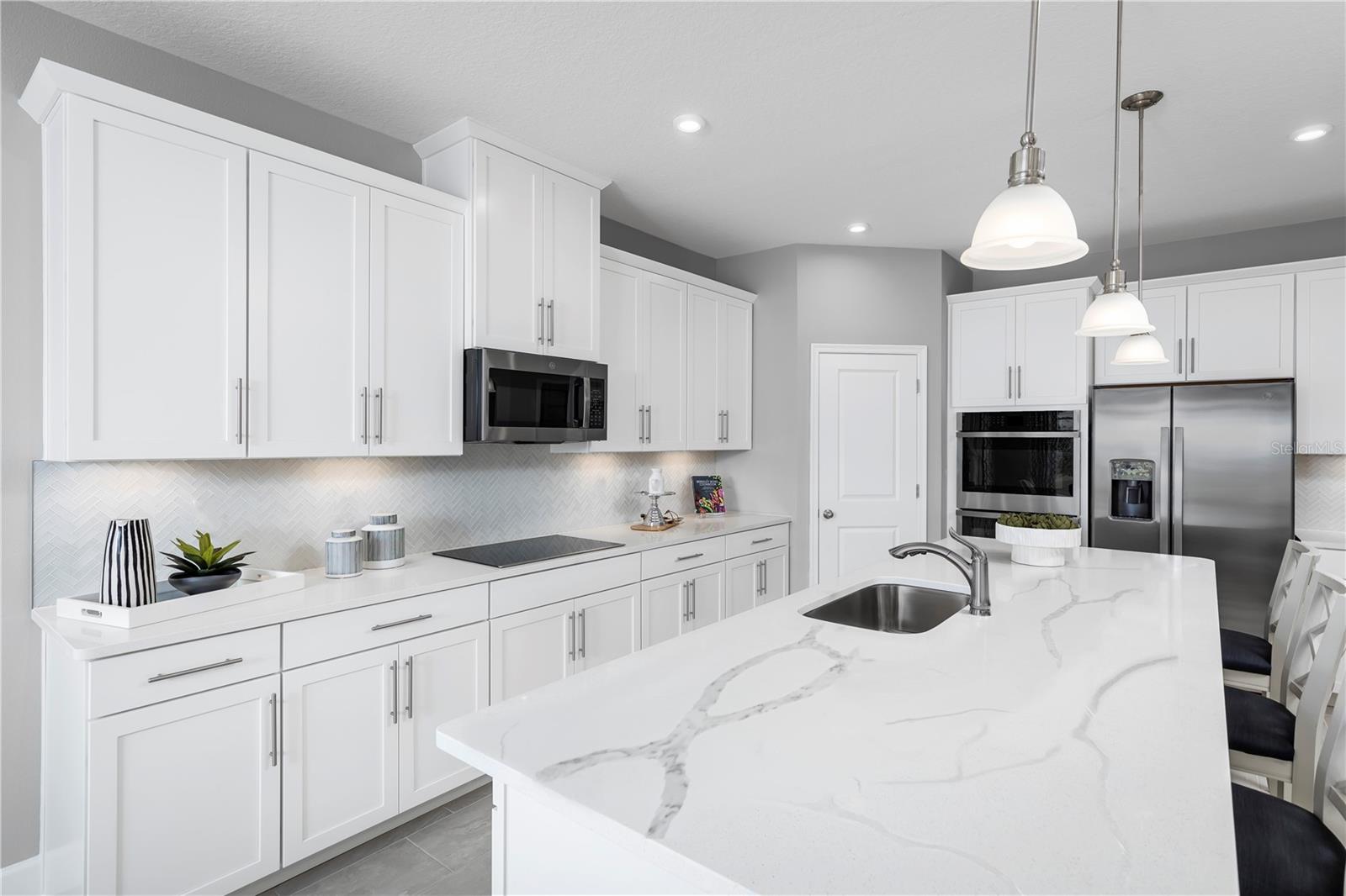 Image 4 of 23 For 1204 Ivy Manor Street