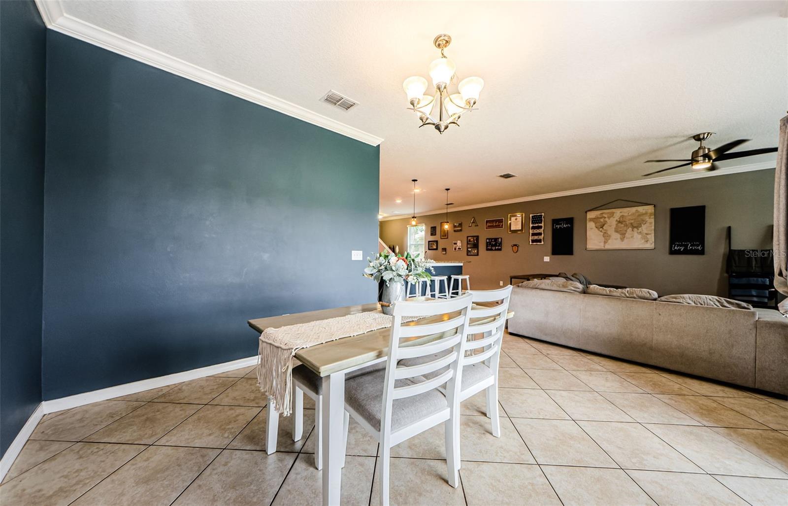 Image 11 of 99 For 14008 Lugano Court